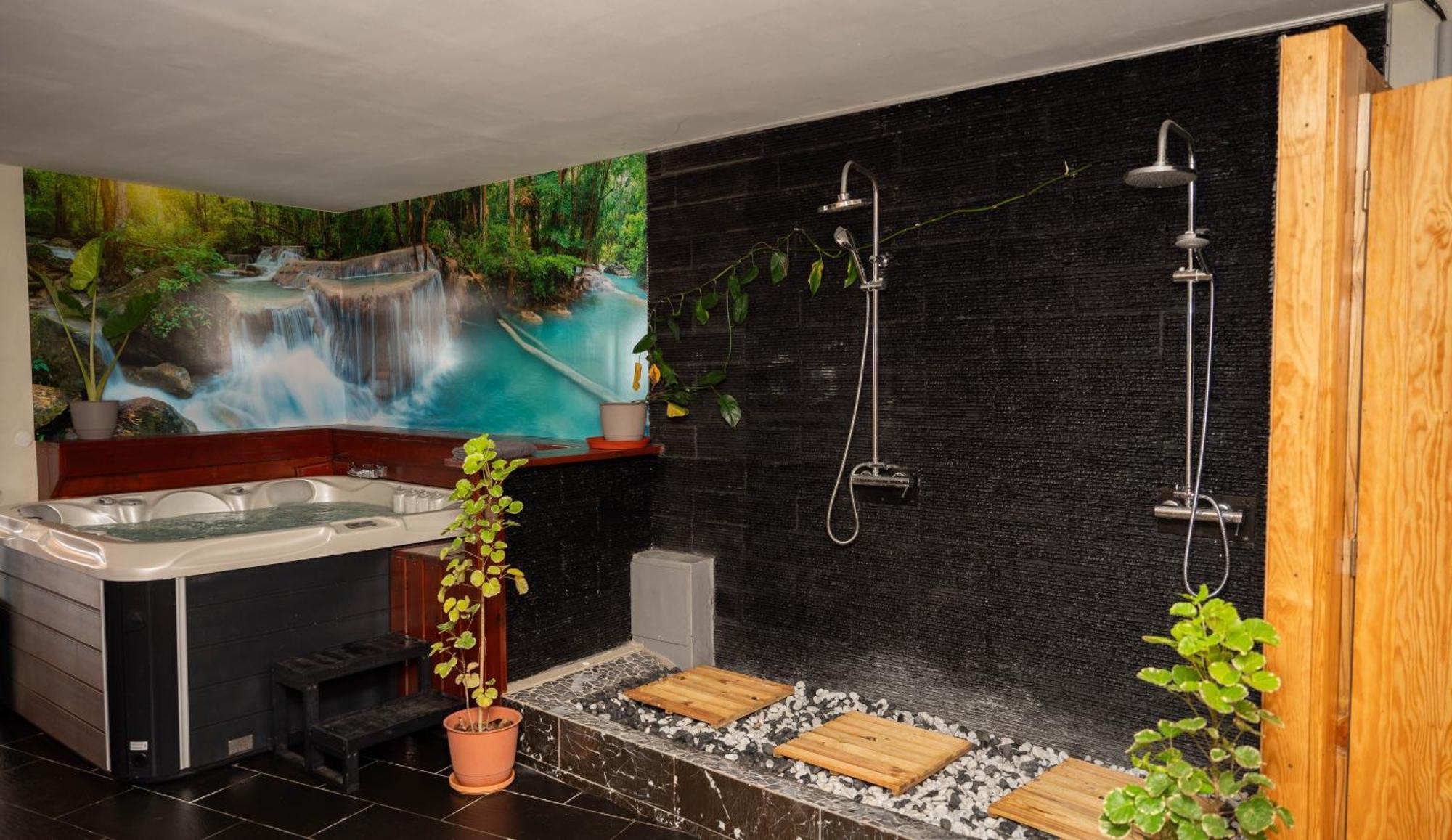 Bandrele Jade Hotel And Spa מראה חיצוני תמונה